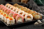 nomi-sushi-set